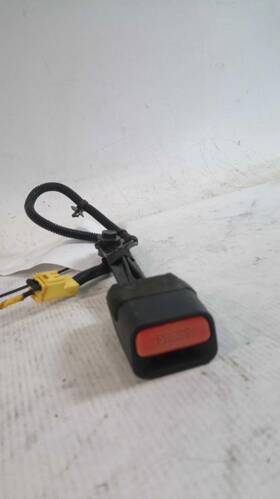 888302v500ry Hyundai Used Front Left Seat Belt Fits 2016 Veloster Canada Market Driver Buckl