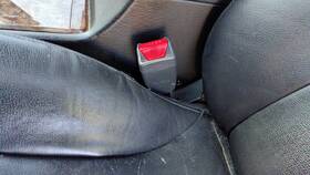 Hyundai 8883039700lk 2004-2005 Xg350 Driver Left Front Seat Belt Buckle Receiver Oem Black
