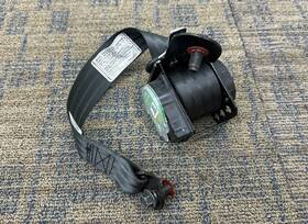 89810-2v500 Hyundai 2012-2017 Veloster Rear Left Side Seat Belt Black Oem
