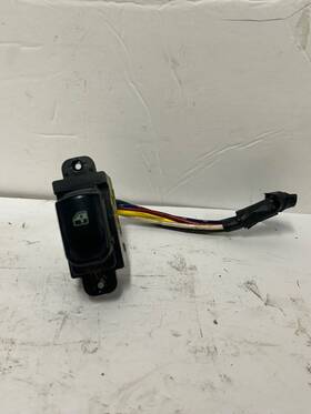 93578-2d000 Hyundai 2005-2007 Sonata Gls Right Rear Window Switch #p28 93578-2d000 Hyundai 2005-2007 Sonata Gls Right Rear Window Switch #p28
