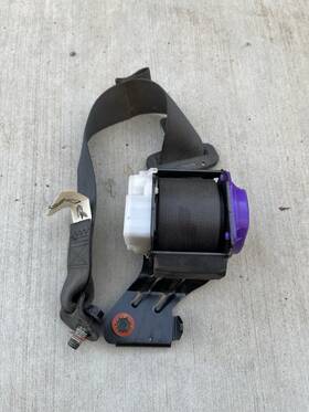 89810-f2500 Hyundai Elantra 2017-2020 Rear Left Seat Belt Retractor Used