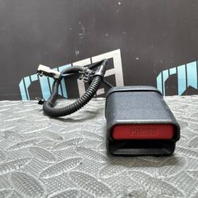 1120051 Infiniti 16sh1 Oem 2017-2022 Q60 Front Left Driver Seatbelt Buckle Black