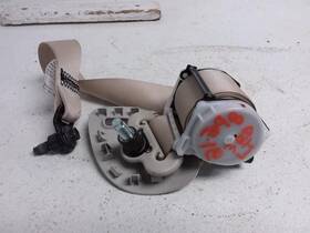 212.in1x15 Infiniti Qx80 2015 Seat Belt Rear 903844