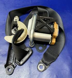 86884-1la1a Infiniti 2011-12 Qx56 Front Right Passenger Side Seat Belt Without Pre Crash # 77840