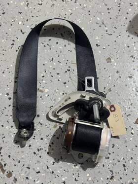 898456sa1b Infiniti 2022-2025 Qx60 Rear 3rd Row Left Side Seat Belt Seatbelt Retractor Oem