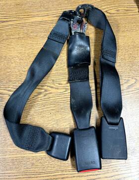 898521la1a Infiniti 2011-2020 Qx56 Qx80 Left Rear And Center Third Row Seat Belt Buckle Oem 898521la1a Infiniti 2011-2020 Qx56 Qx80 Left Rear And Center Third Row Seat Belt Buckle Oem