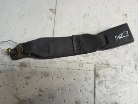 210.ishc05 Isuzu 2005 Npr Right Passenger Seat Belt Front Buckle 11567851