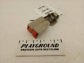 1u310596 Jaguar Xk8 Xkr X100 Rear Buckles Seat Belt Safety Strap Fits 1997-2006 98 99 00