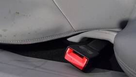 210-52522 Jaguar 11-15 Xf Passenger Front Seat Belt Buckle Blk