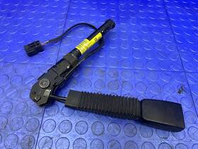 Aw83f51202 Jaguar 10-19 X351 Xj Xk Xf Front Right Passenger Seat Belt Seatbelt Buckle Oem