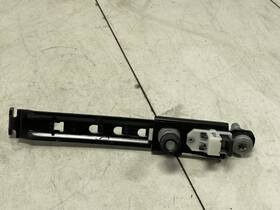 210.am8715 Jeep 2015 Grand Cherokee Front Right Passenger Side Seat Belt Height Adjuster 210.am8715 Jeep 2015 Grand Cherokee Front Right Passenger Side Seat Belt Height Adjuster