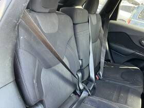 212.am8216 Jeep Cherokee 2016 Driver Left Rear Seat Belt Retractor Gray Second Row 816817
