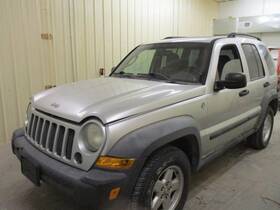 212.am8306 Jeep Liberty 2006 Seat Belt Rear 1633022