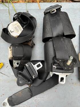 212.am8504 Jeep Tj Wrangler Driver Passenger Complete Seat Belt Retractor Set Front 03-06
