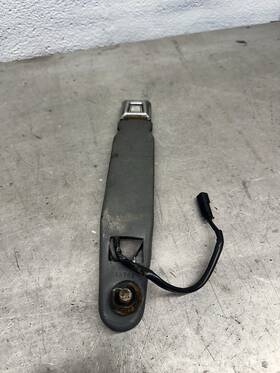 5cm79lx9 Jeep Cherokee Xj 87-95 Oem Female Seat Belt End Buckle Driver Gray Grey 5cm79lx9 Jeep Cherokee Xj 87-95 Oem Female Seat Belt End Buckle Driver Gray Grey