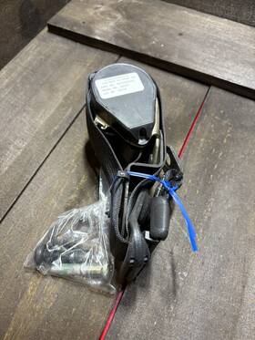 5gy04xdvad Jeep 02-04 Grand Cherokee Wj Passenger Right Rear Seat Belt Shoulder Harness Oem