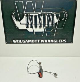 5hs491x9ae Jeep 03-06 Tj Wrangler Driver Lh Front Inner Seat Belt Buckle And Bolt