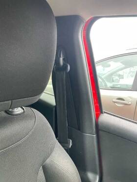 5vw73lxhaa Jeep Used Front Left Seat Belt Fits 2017 Renegade Bucket Driver Retractor