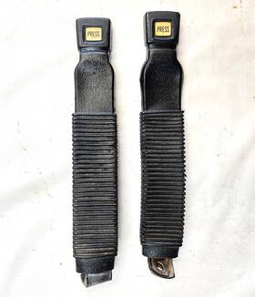 J5459125 Jeep Cj Front Seat Belt Buckles Seatbelt End Driver And Passenger Female Cj5 Cj7