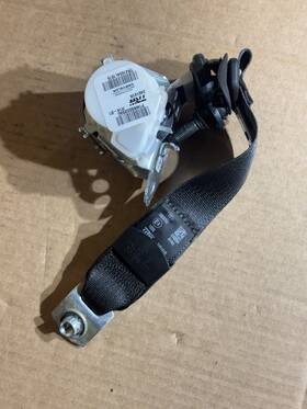 P1wk65dx9ac Jeep 2014 Cherokee Rear Left Driver Side Seat Belt Retractor Oem P1wk65dx9ac Jeep 2014 Cherokee Rear Left Driver Side Seat Belt Retractor Oem