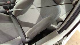 Kia 0k33w57690b08 2000-2005 Rio Driver Left Front Seat Belt Retractor Oem Shoulder Gray