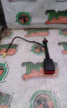210-10726 Kia Seat Belt Front Passenger Buckle Fits 21-23 Seltos 3047617