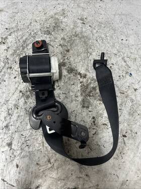 34286465b Kia 2020 - 2023 Telluride Rear 3rd Row Center Seatbelt Seat Belt Retractor Oem