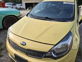 888311w500 Kia Used Front Left Seat Belt Fits 2016 Rio Bucket Driver Retractor