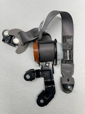 898204d530 Kia 2006-2010 Sedona Rear Right Passenger Side 3rd Row Seat Belt Retractor Oem 898204d530 Kia 2006-2010 Sedona Rear Right Passenger Side 3rd Row Seat Belt Retractor Oem