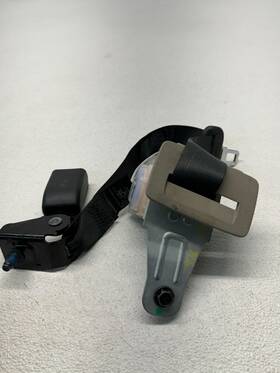 89850d5500bhh Kia 89850d5500wk 16- 20 Optima Rear Center Seat Belt Retractor Black Oem 231976