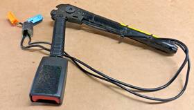 Land Rover 615005100b 2008 Range Front Seat Belt Buckle Receiver Passenger Right 2006-2009