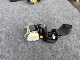 Lr123825 Land Rover Front Left Seat Buckle Belt Black Range Evoque L551 2020-2023 Oem Lr123825 Land Rover Front Left Seat Buckle Belt Black Range Evoque L551 2020-2023 Oem