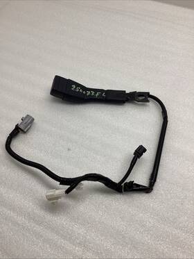 18282 Lexus 2014-2019 Is300/is350/is250 Front Left Driver Seat Belt Buckle Oem 18282 Lexus 2014-2019 Is300/is350/is250 Front Left Driver Seat Belt Buckle Oem