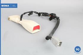 7323024220 Lexus 02-10 Sc430 Z40 Front Right Side Seat Belt Buckle Receiver Ecru Oem 7323024220 Lexus 02-10 Sc430 Z40 Front Right Side Seat Belt Buckle Receiver Ecru Oem