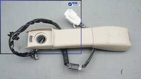 73240-50090 Lexus 1997-2000 Ls400 Front Left Driver Side Seat Belt Buckle Receiver Beige Oem