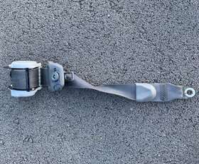 73360-60322 Lexus 98-02 Lx470 Seat Belt Right Rear 2nd Row Grey Rh