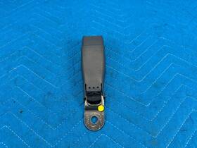 73390-60010 Lexus Gx470 2nd Row Seat Belt Buckle Passengers Side Gray Lh10 2003-2009 Oem