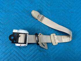 73570-60170 Lexus Gx470 3rd Row Seat Outer Belt Drivers Side Ivory Lh00 2003-2009 Oem 73570-60170 Lexus Gx470 3rd Row Seat Outer Belt Drivers Side Ivory Lh00 2003-2009 Oem