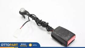 33057063 Maserati 2004-08 Quattroporte M139 Front Left Driver Side Seat Belt Buckle Oem 33057063 Maserati 2004-08 Quattroporte M139 Front Left Driver Side Seat Belt Buckle Oem