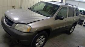212.mz1e01 Mazda Tribute 2001 Seat Belt Rear 1802778