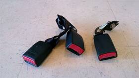 212.mz1k14 Mazda 2014 14 3 Set Of Rear Buckles Black Sedan 114112