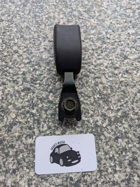 Nc10-57-620 Mazda 99-05 Miata Mx-5 Oem Nb Passenger Right Rh Seat Belt Receiver Nc10-57-620 Mazda 99-05 Miata Mx-5 Oem Nb Passenger Right Rh Seat Belt Receiver