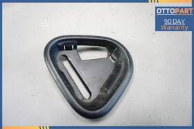 000081341 Mercedes-benz 2003-2009 W209 Clk350 Front Left Seat Belt Handle Giver Surround Bezel