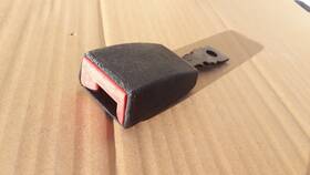 1268605069 Mercedes-benz 1984 W123 Front Seat Belt Buckle Adapter Oem