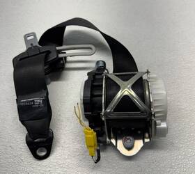 A1648601585 Mercedes-benz 1648601585 07- 12 X164 Gl450 Gl550 Rear Left Side Seat Belt Oem 242076