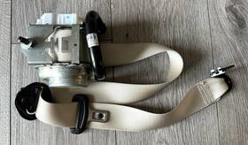 29686023008u14 Mercedes-benz 2023 2024 Eqs450 Eqs580 Center Left Seat Safety Belt Oem