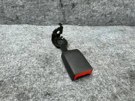 A1668600569 Mercedes-benz Rear Seat Belt Buckle Left Side X166 W166 Gle350 Gl450 Oem