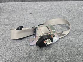 A1668602986 Mercedes-benz Rear Seat Belt Retractor Left Side W166 Gle350 Ml350 Ml63 Ml550 Oem