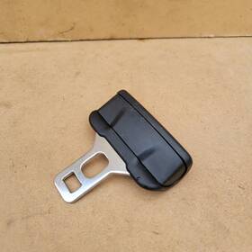 A1778601000 Mercedes-benz 19-22 A220 V177 Front Right/left Seatbelt Buckle Oem