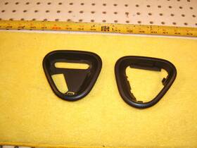 6920559 Mercedes-benz A209 W209 Coupe Cabrio Front R And L Seat Belt Giver Black Handles 2 Surrounds